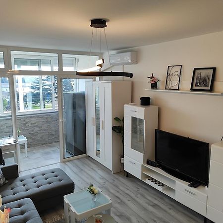 Apartment Zara With Garage المظهر الخارجي الصورة